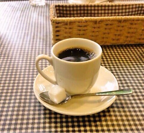 サービスのデミタスコーヒー